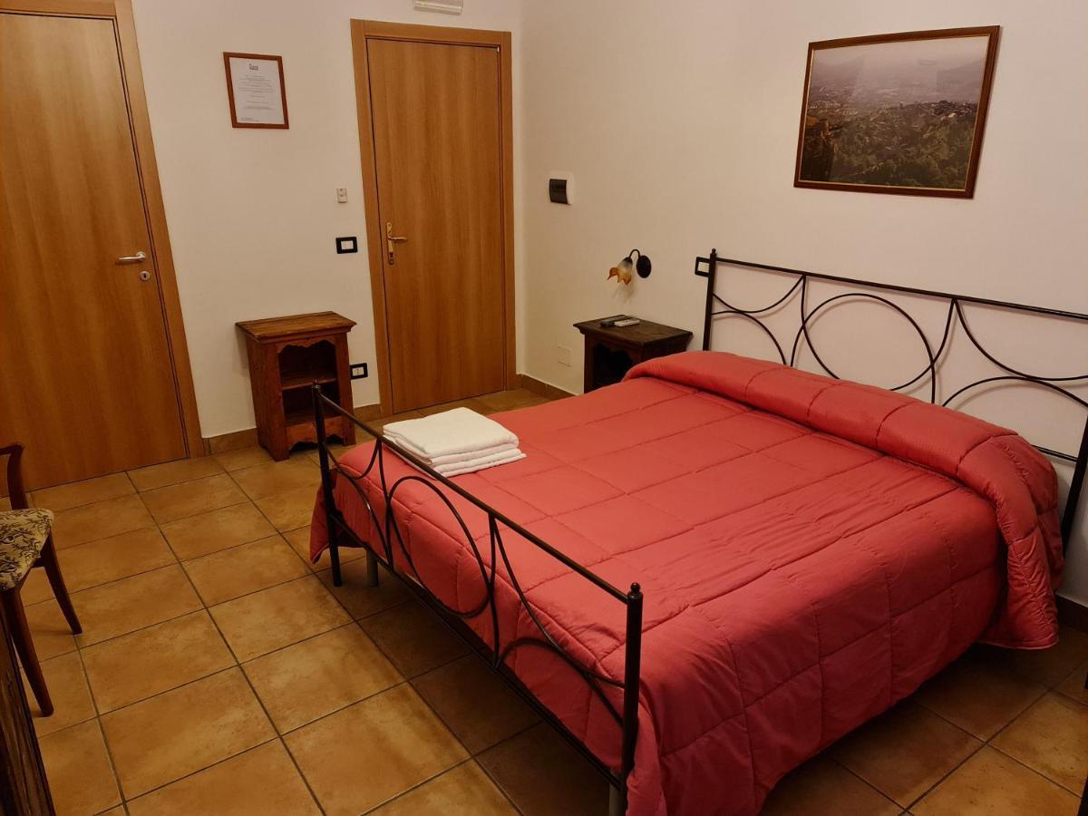 Bed and Breakfast Casale Rurale San Marco Evangelista Zewnętrze zdjęcie