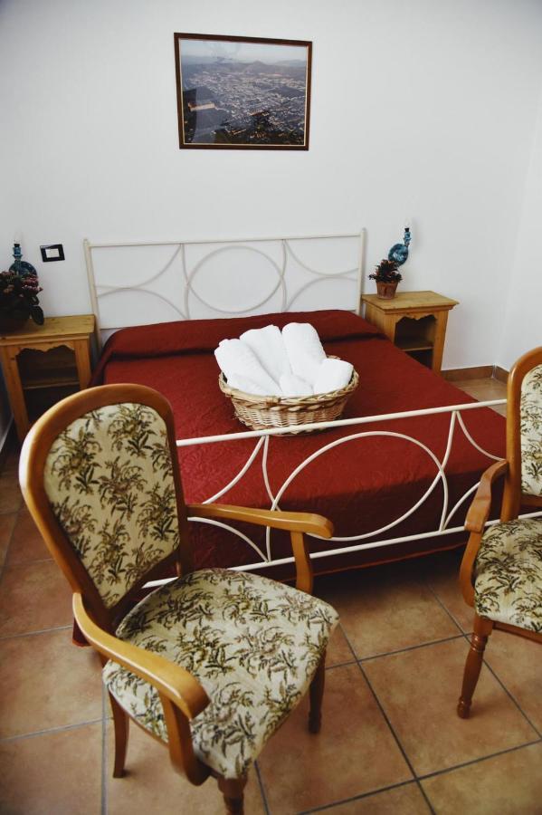 Bed and Breakfast Casale Rurale San Marco Evangelista Zewnętrze zdjęcie